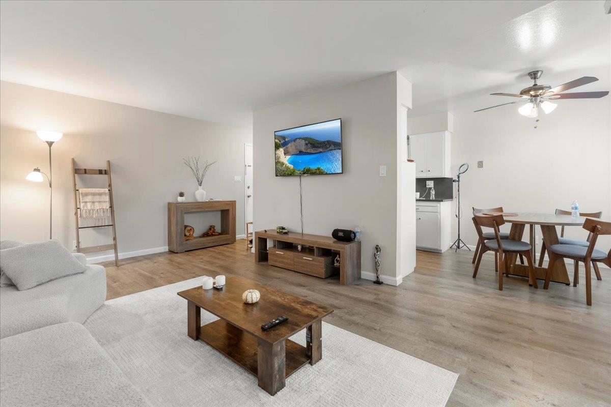 Detail Gallery Image 7 of 16 For 642 Kirkland Dr, Sunnyvale,  CA 94087 - – Beds | – Baths