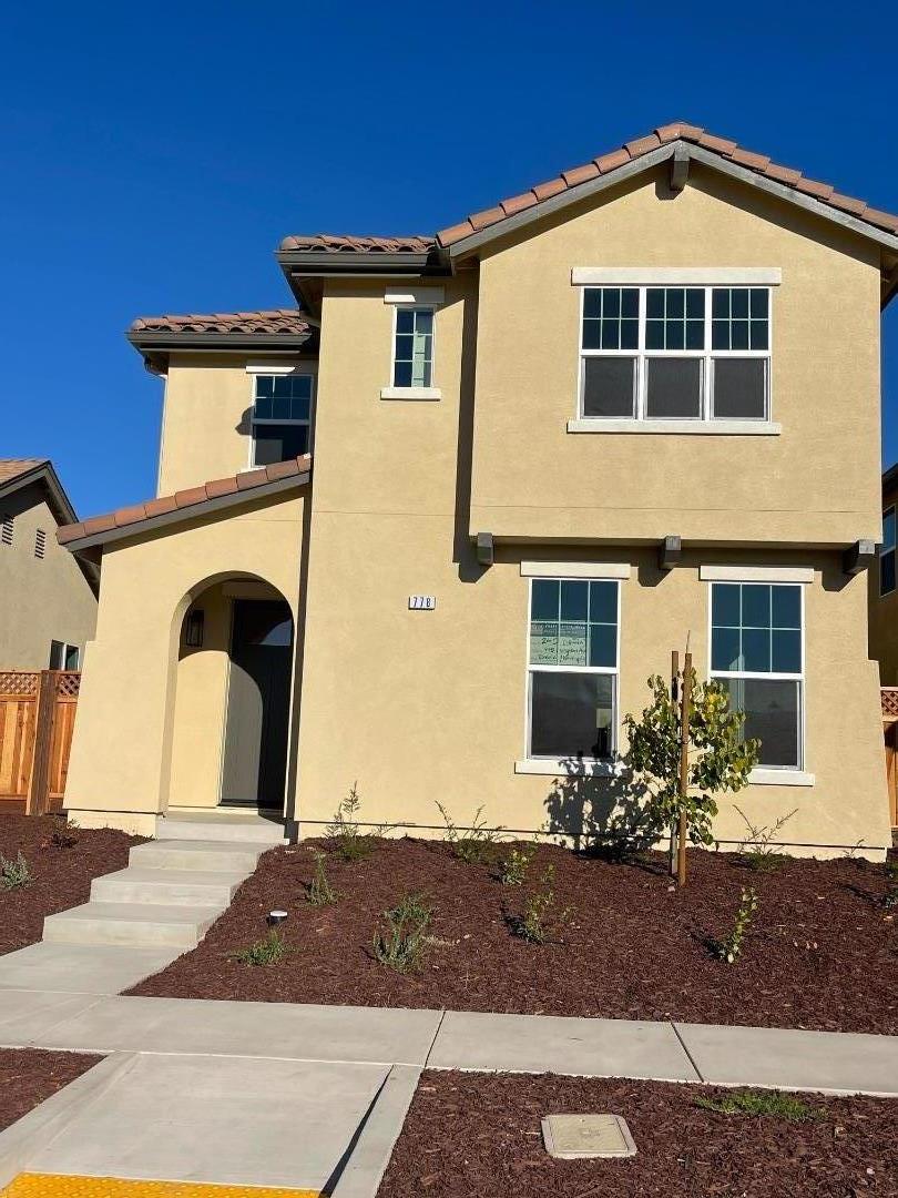 Detail Gallery Image 6 of 24 For 778 Livingston Ave, King City,  CA 93930 - 4 Beds | 3 Baths