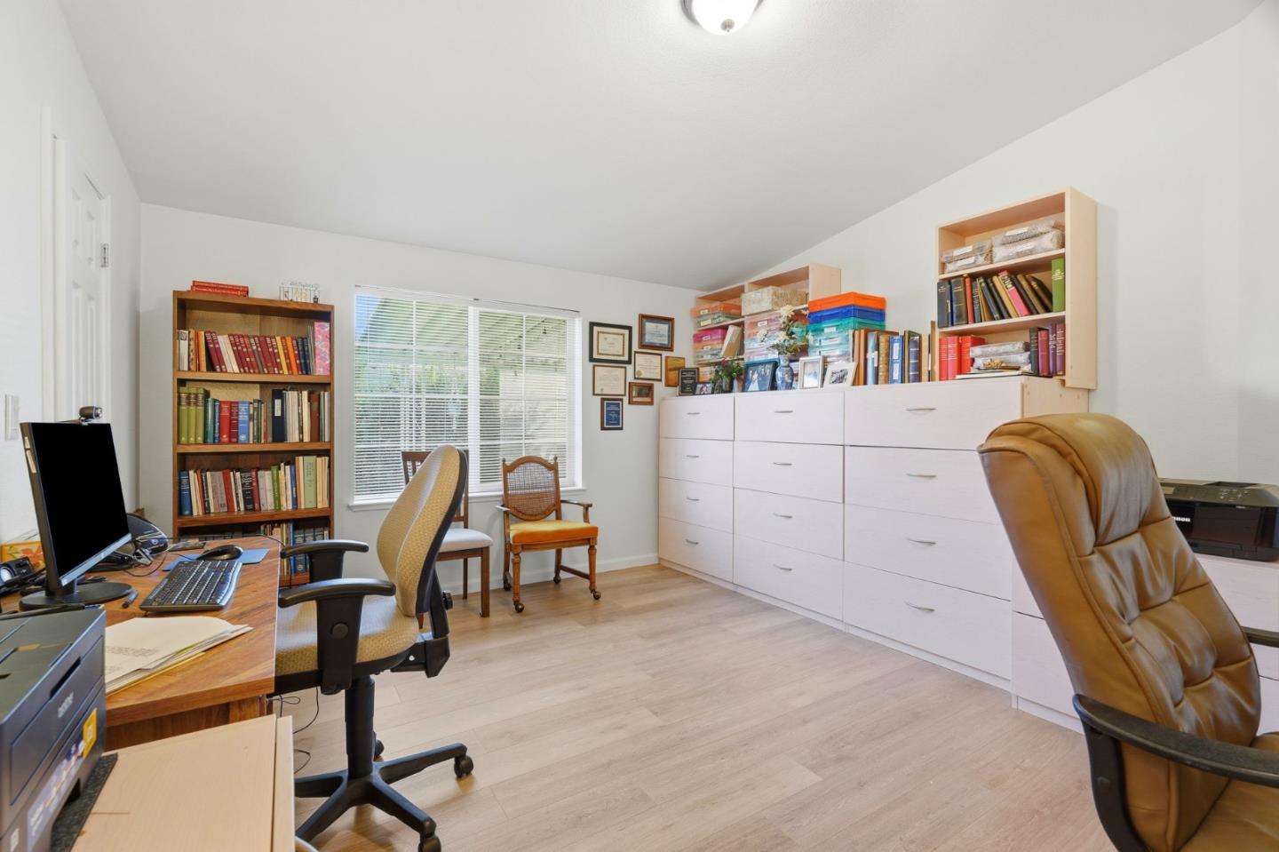 Detail Gallery Image 16 of 34 For 845 Villa Teresa Way #845,  San Jose,  CA 95123 - 3 Beds | 2 Baths