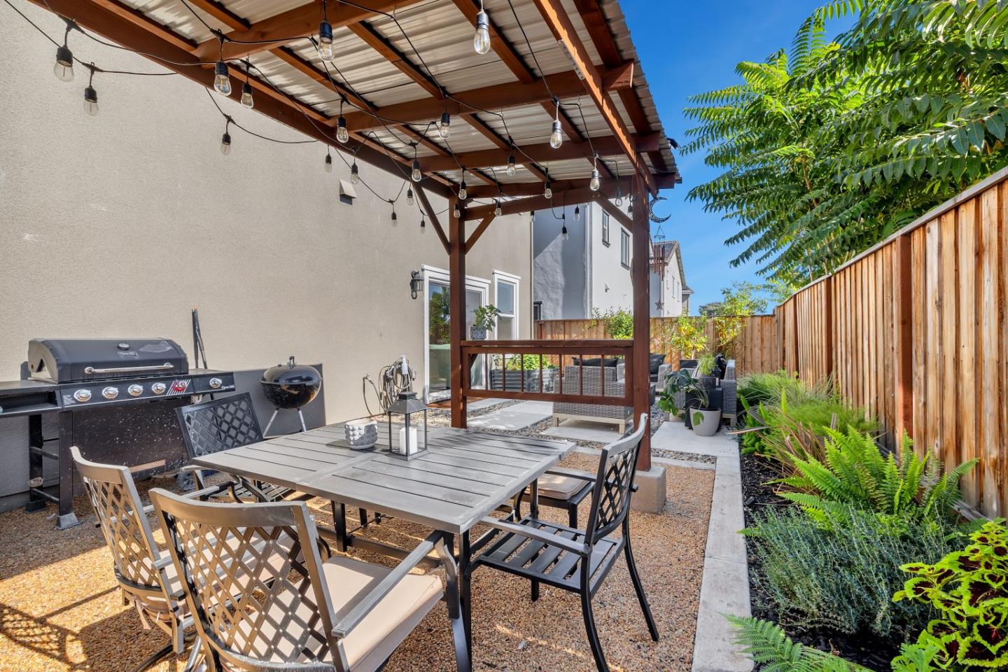 Detail Gallery Image 30 of 38 For 670 Wickham Ct, Gilroy,  CA 95020 - 3 Beds | 2/1 Baths