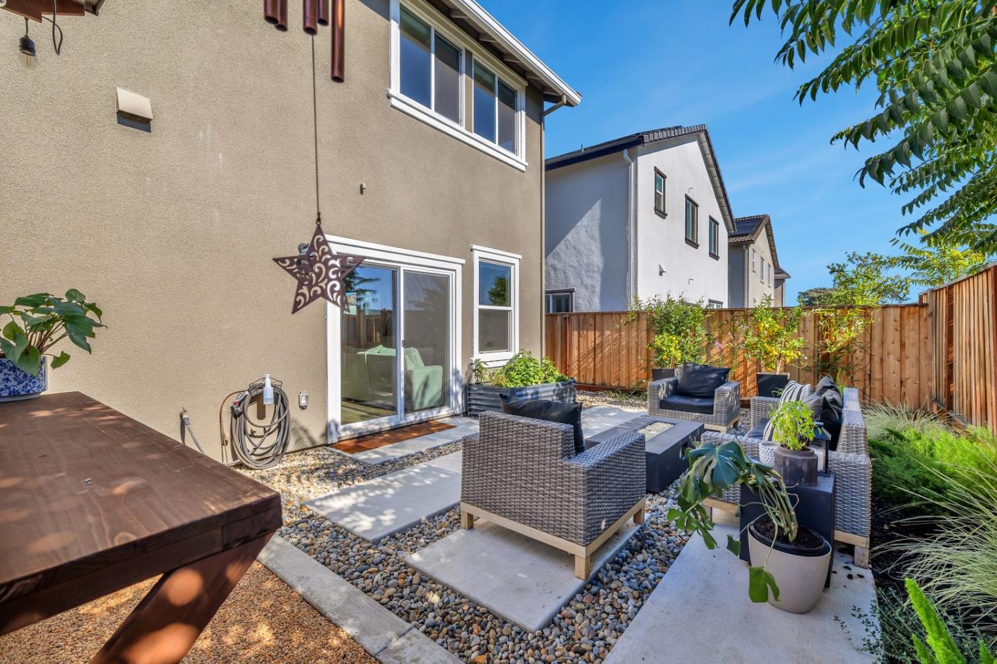 Detail Gallery Image 31 of 38 For 670 Wickham Ct, Gilroy,  CA 95020 - 3 Beds | 2/1 Baths