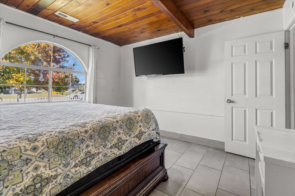 Detail Gallery Image 23 of 36 For 1238 Granada Ave, Salinas,  CA 93906 - 3 Beds | 1 Baths