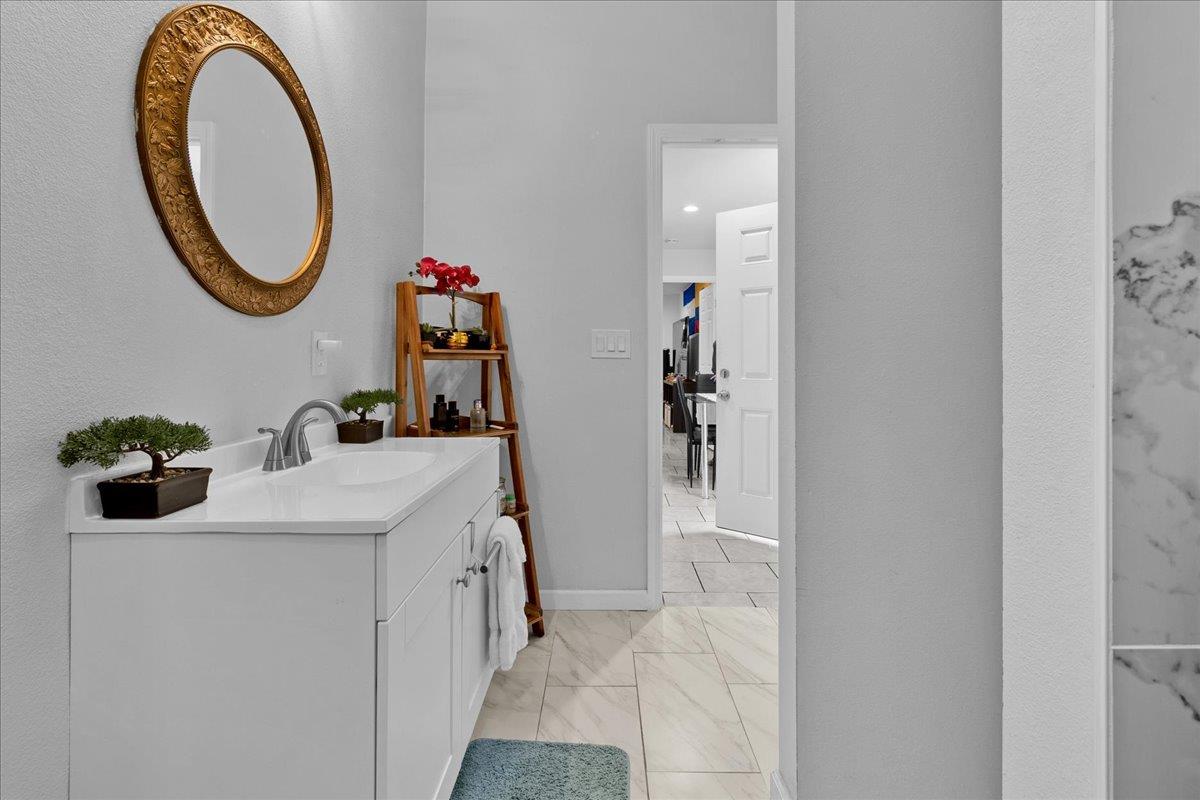 Detail Gallery Image 33 of 36 For 1238 Granada Ave, Salinas,  CA 93906 - 3 Beds | 1 Baths