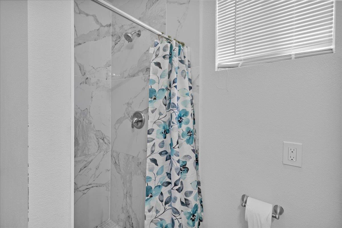 Detail Gallery Image 34 of 36 For 1238 Granada Ave, Salinas,  CA 93906 - 3 Beds | 1 Baths