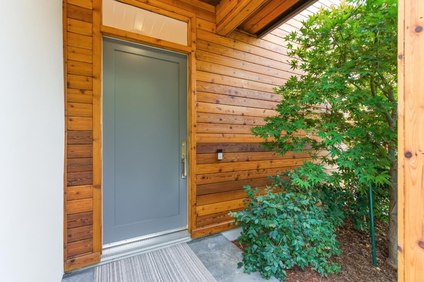 Detail Gallery Image 2 of 41 For 1236 Hoover St, Menlo Park,  CA 94025 - 3 Beds | 3 Baths