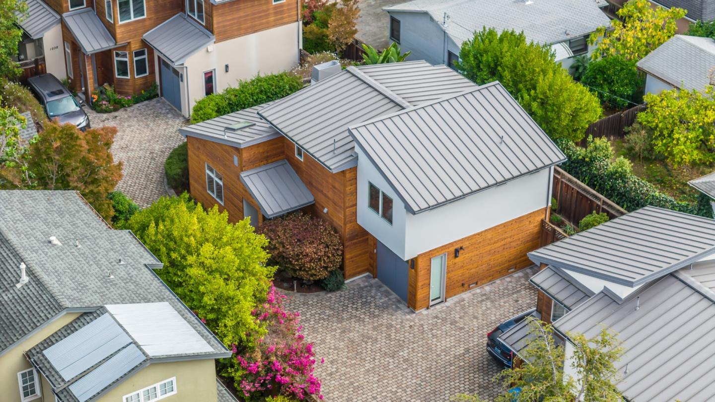 Detail Gallery Image 35 of 41 For 1236 Hoover St, Menlo Park,  CA 94025 - 3 Beds | 3 Baths