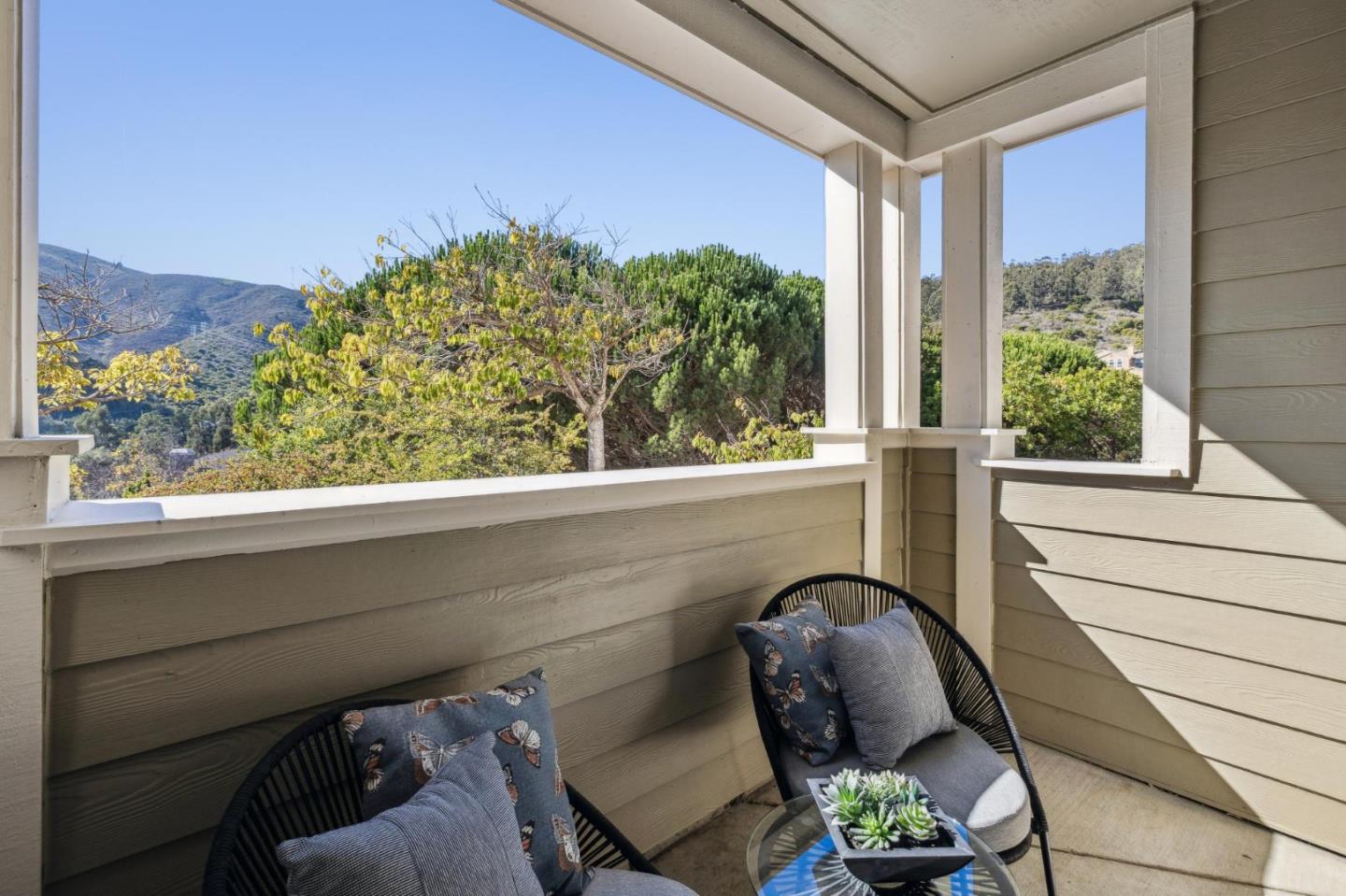 Detail Gallery Image 8 of 41 For 415 Callippe Ct, Brisbane,  CA 94005 - 3 Beds | 2 Baths