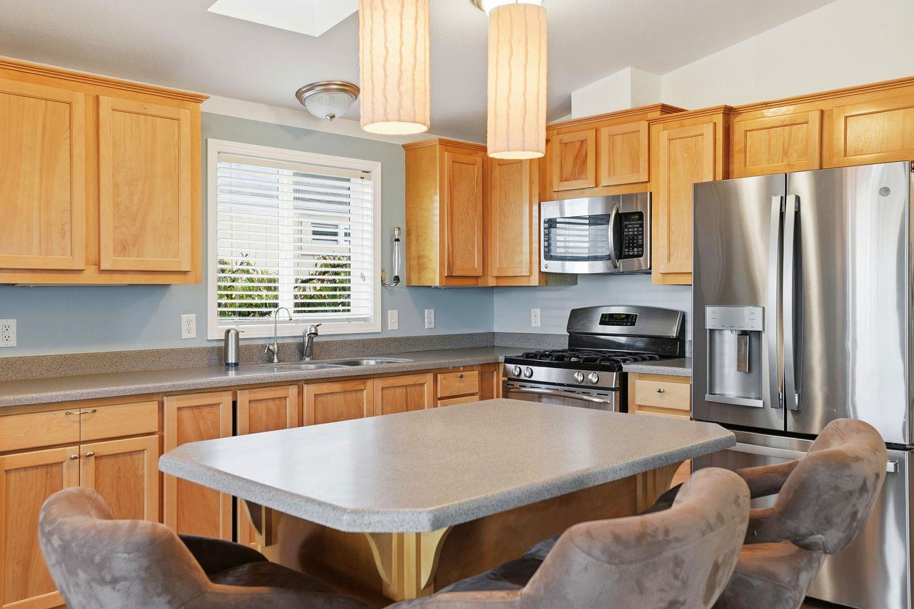 Detail Gallery Image 12 of 37 For 172 Culebra Ln #172,  Moss Beach,  CA 94038 - 2 Beds | 2 Baths