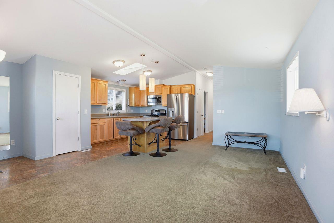 Detail Gallery Image 5 of 37 For 172 Culebra Ln #172,  Moss Beach,  CA 94038 - 2 Beds | 2 Baths