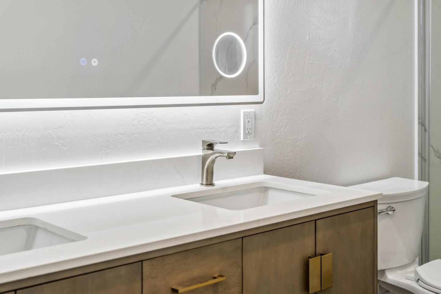 Detail Gallery Image 10 of 70 For 700 Gull Ave, Foster City,  CA 94404 - 3 Beds | 2 Baths