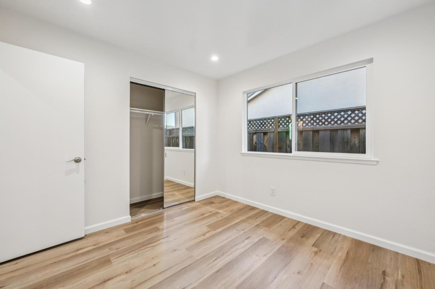 Detail Gallery Image 14 of 70 For 700 Gull Ave, Foster City,  CA 94404 - 3 Beds | 2 Baths