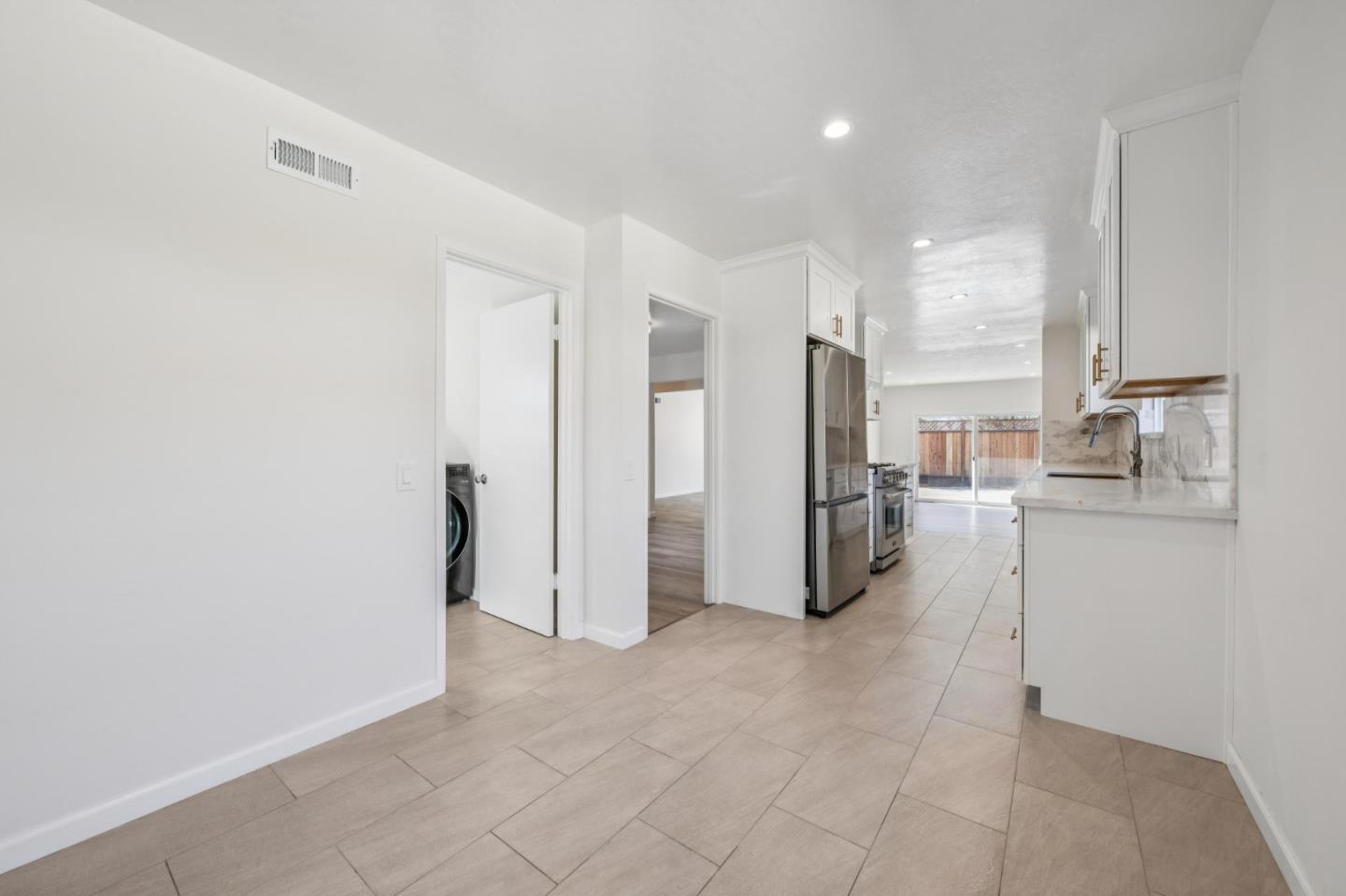 Detail Gallery Image 42 of 70 For 700 Gull Ave, Foster City,  CA 94404 - 3 Beds | 2 Baths