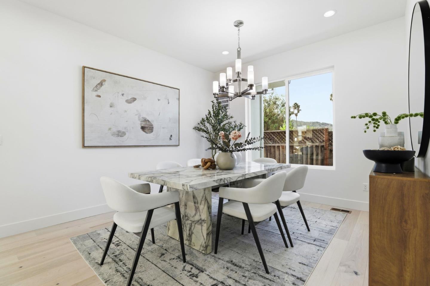 Detail Gallery Image 20 of 63 For 1685 Zinnia Ln, San Jose,  CA 95124 - 5 Beds | 5/1 Baths