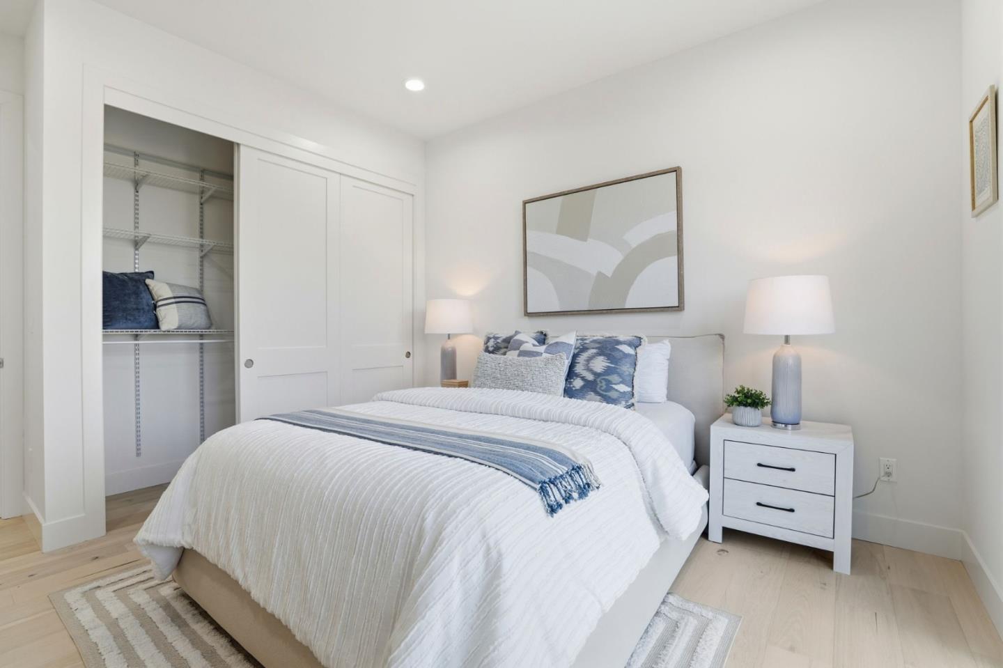 Detail Gallery Image 24 of 63 For 1685 Zinnia Ln, San Jose,  CA 95124 - 5 Beds | 5/1 Baths