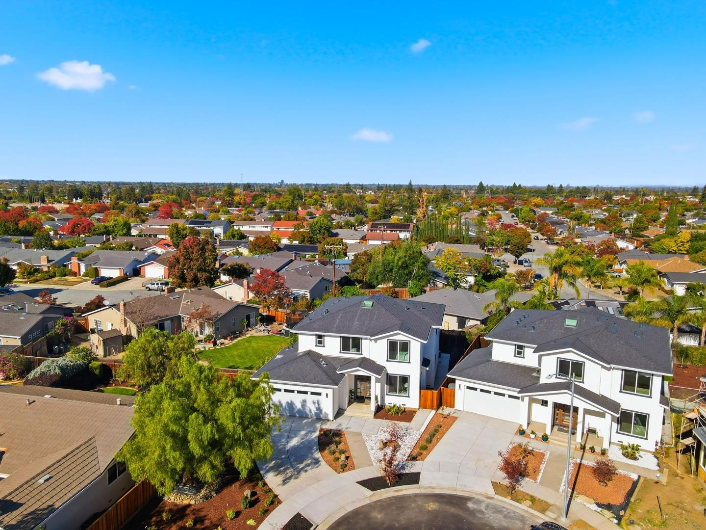 Detail Gallery Image 52 of 63 For 1685 Zinnia Ln, San Jose,  CA 95124 - 5 Beds | 5/1 Baths