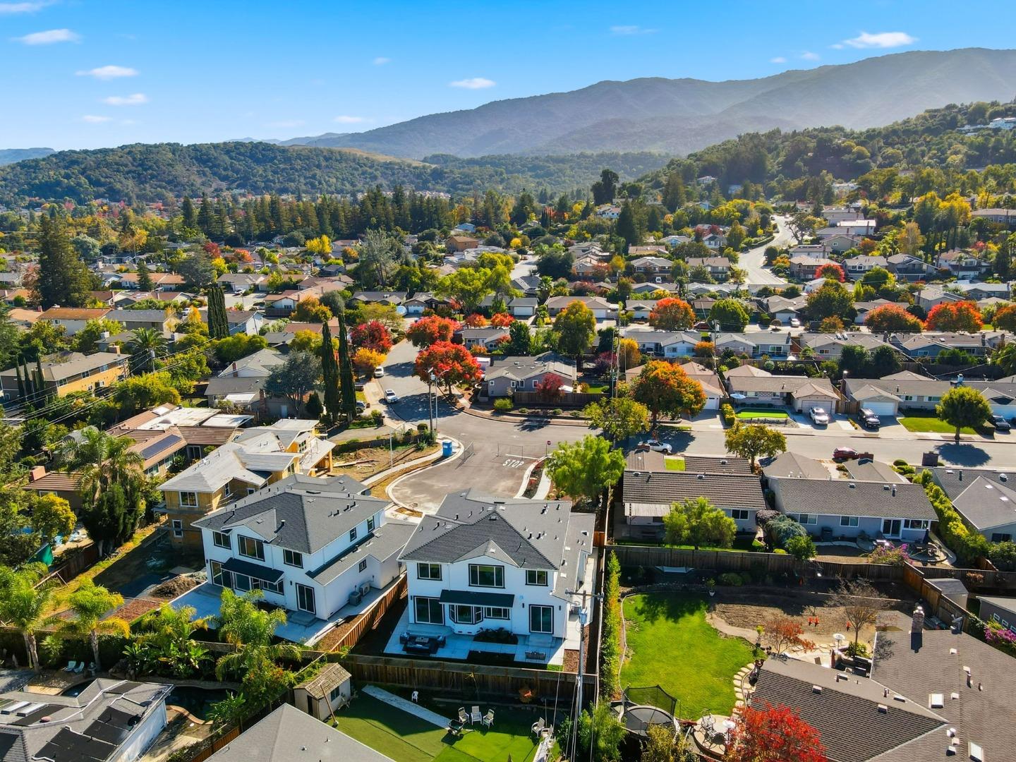 Detail Gallery Image 58 of 63 For 1685 Zinnia Ln, San Jose,  CA 95124 - 5 Beds | 5/1 Baths