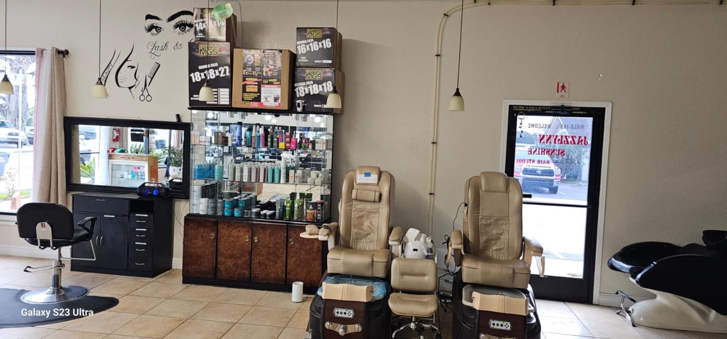 Detail Gallery Image 4 of 6 For 775 Trinity Ave a,  Seaside,  CA 93955 - – Beds | – Baths