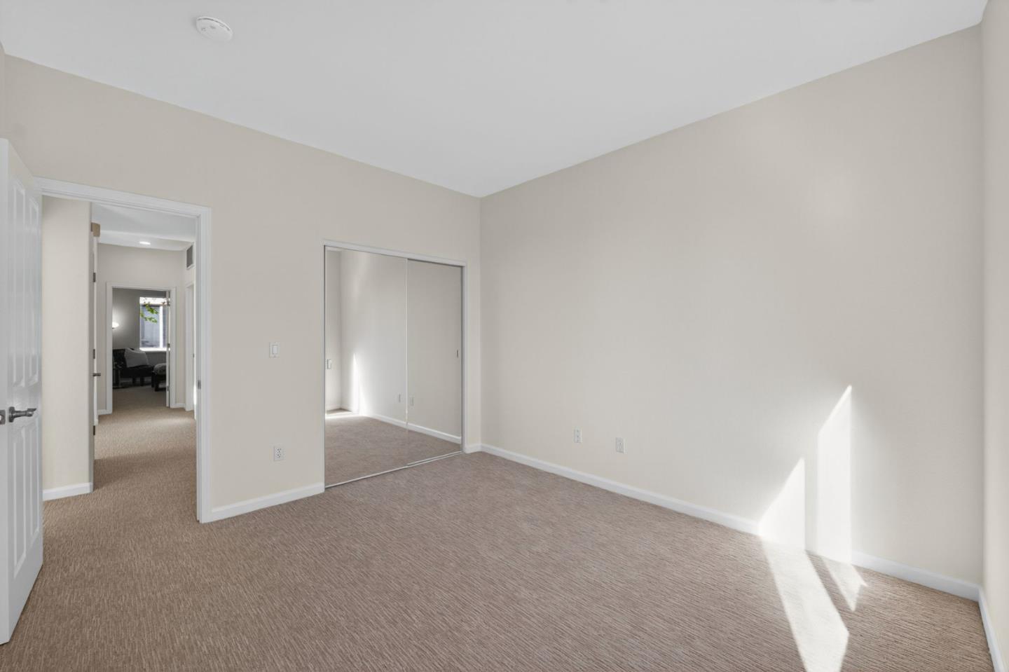 Detail Gallery Image 31 of 55 For 83 Parkgrove Dr, South San Francisco,  CA 94080 - 4 Beds | 2/1 Baths