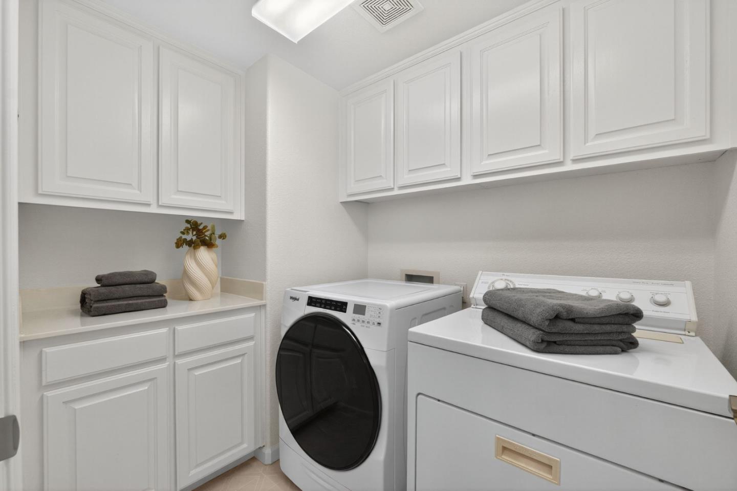 Detail Gallery Image 35 of 55 For 83 Parkgrove Dr, South San Francisco,  CA 94080 - 4 Beds | 2/1 Baths