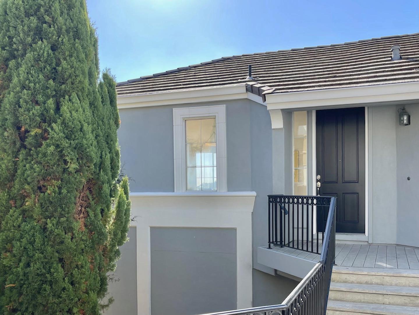 Detail Gallery Image 4 of 55 For 83 Parkgrove Dr, South San Francisco,  CA 94080 - 4 Beds | 2/1 Baths