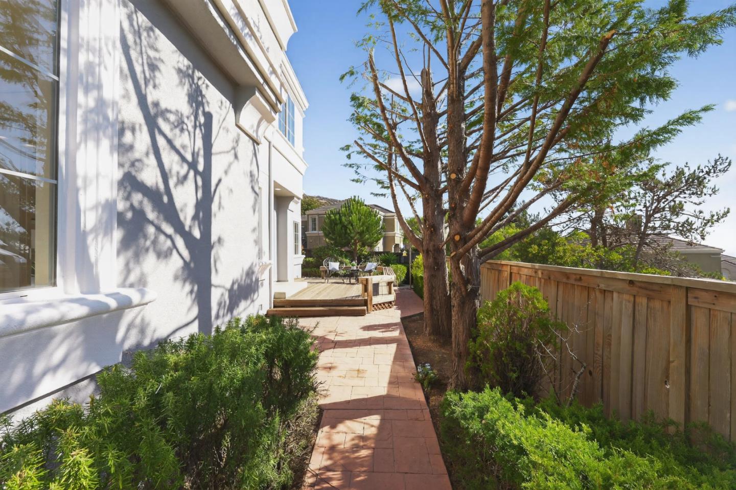 Detail Gallery Image 42 of 55 For 83 Parkgrove Dr, South San Francisco,  CA 94080 - 4 Beds | 2/1 Baths