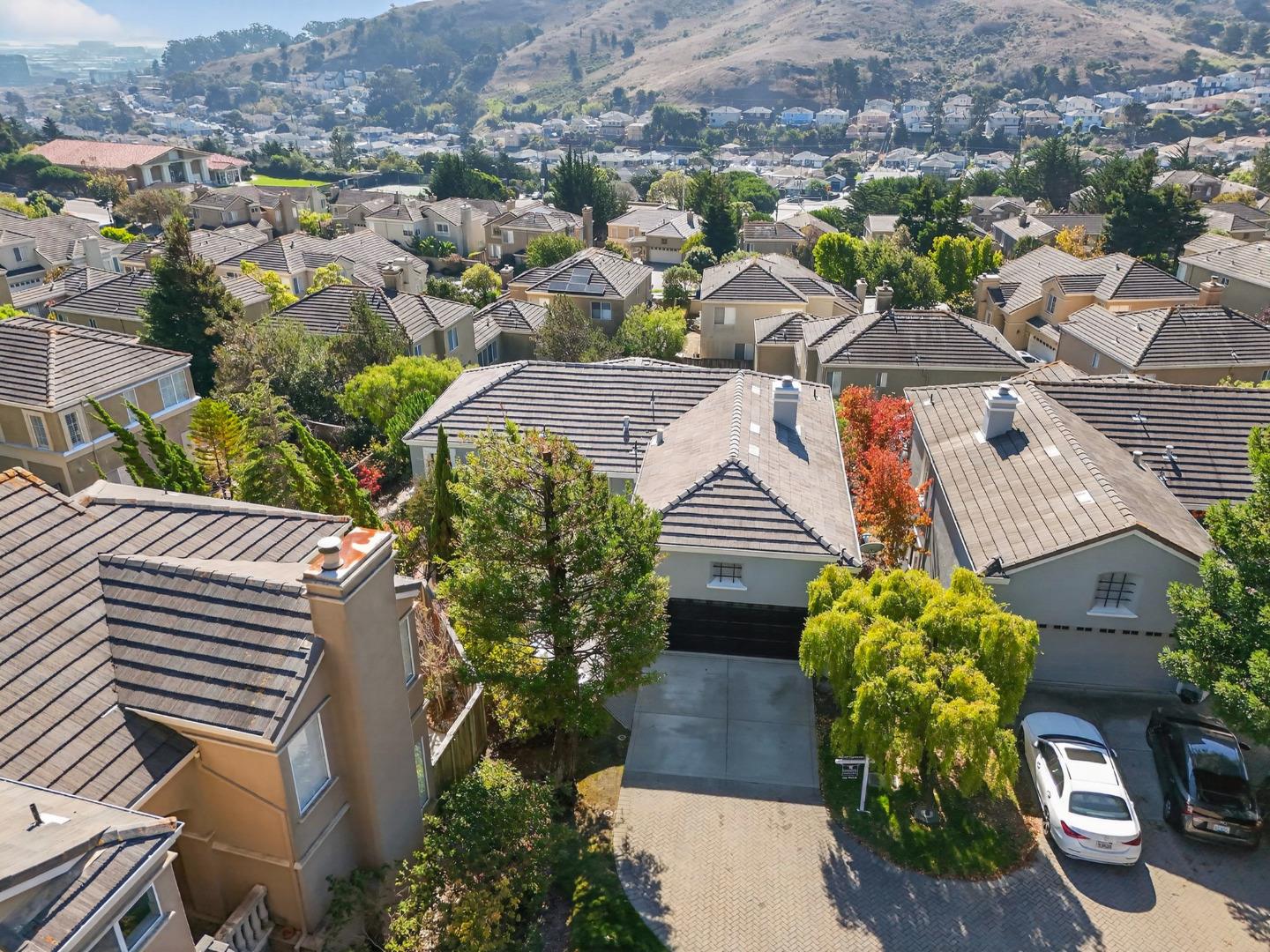 Detail Gallery Image 46 of 55 For 83 Parkgrove Dr, South San Francisco,  CA 94080 - 4 Beds | 2/1 Baths