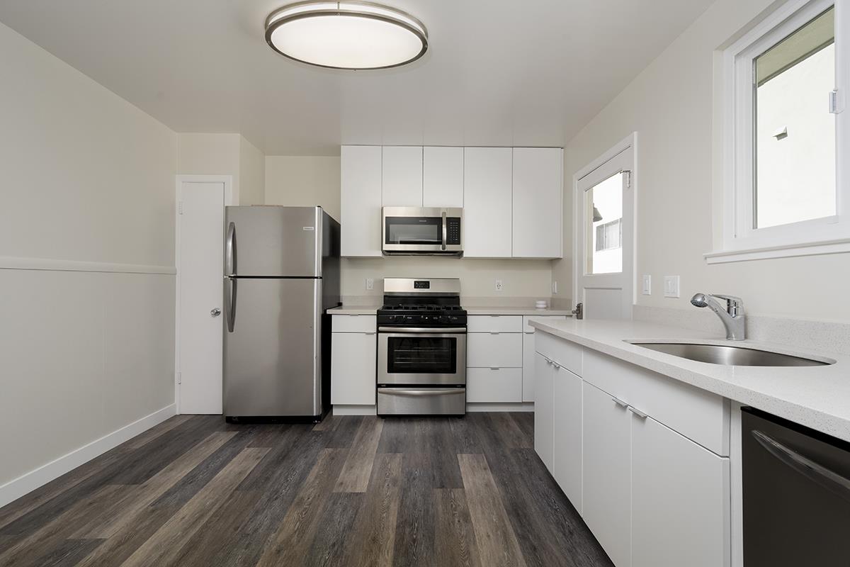 Detail Gallery Image 7 of 15 For 22 Duane St, Redwood City,  CA 94062 - – Beds | – Baths