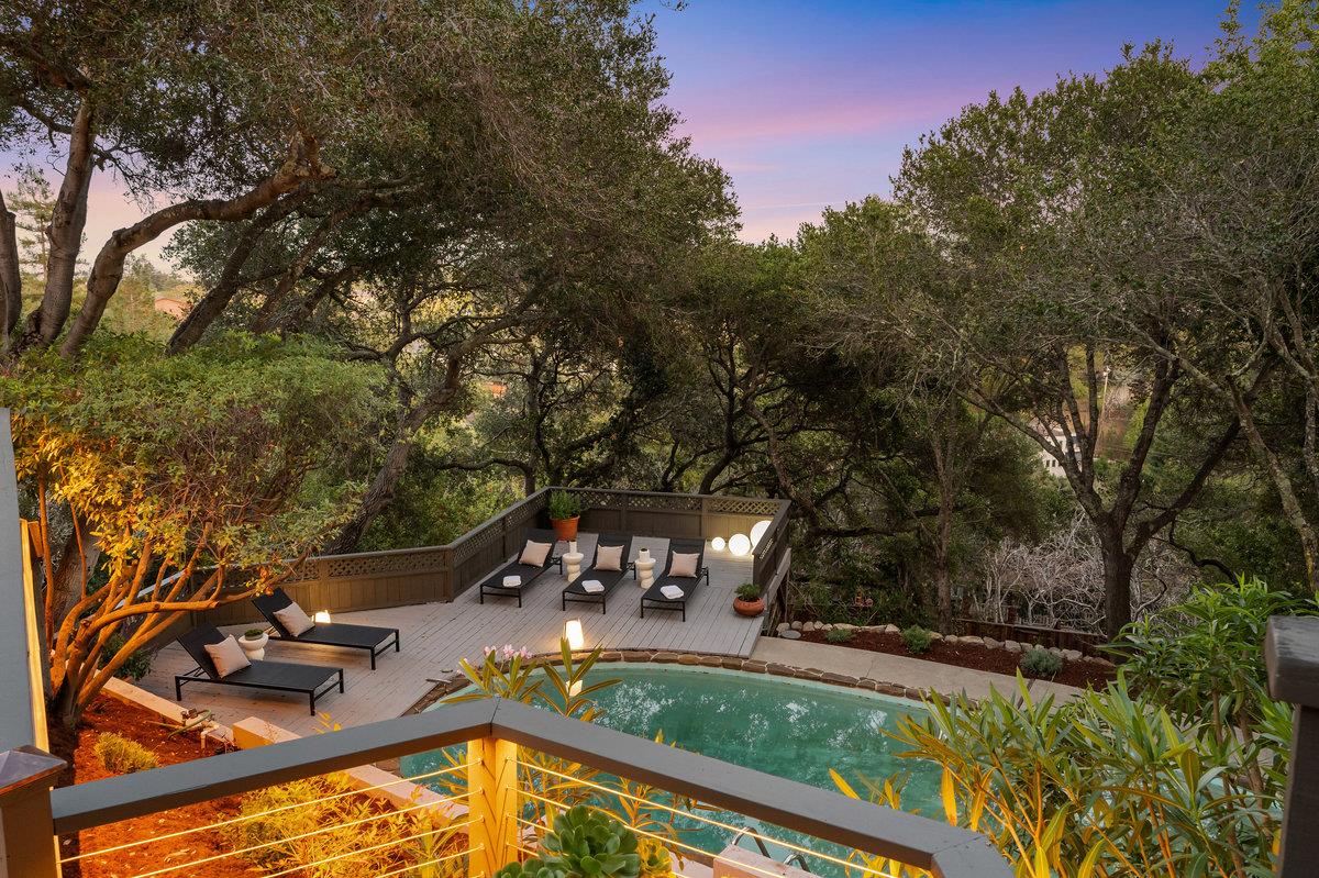 Detail Gallery Image 32 of 34 For 745 Endfield Way, Hillsborough,  CA 94010 - 4 Beds | 3 Baths