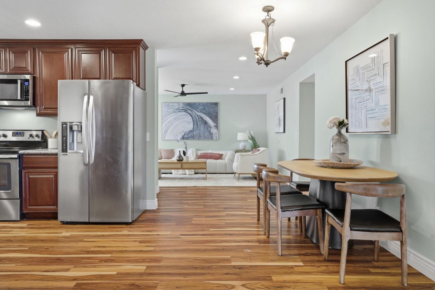 Detail Gallery Image 10 of 38 For 5756 Pontiac Dr, San Jose,  CA 95123 - 3 Beds | 2 Baths