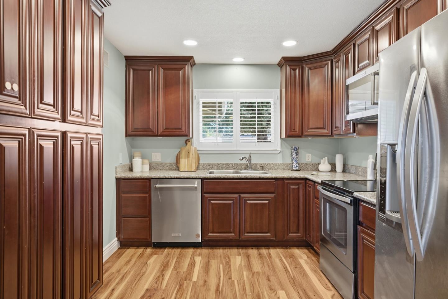 Detail Gallery Image 12 of 38 For 5756 Pontiac Dr, San Jose,  CA 95123 - 3 Beds | 2 Baths