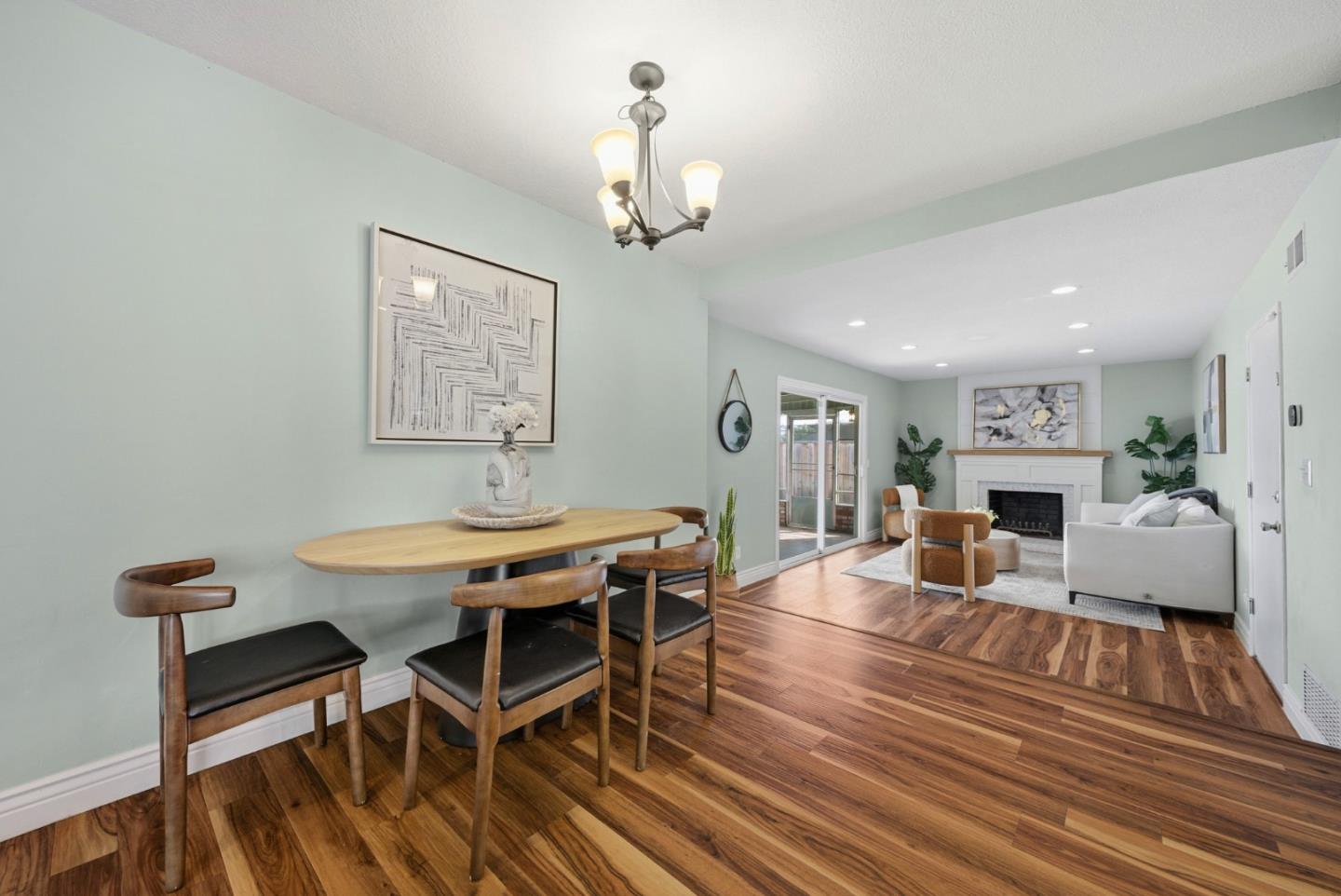 Detail Gallery Image 9 of 38 For 5756 Pontiac Dr, San Jose,  CA 95123 - 3 Beds | 2 Baths