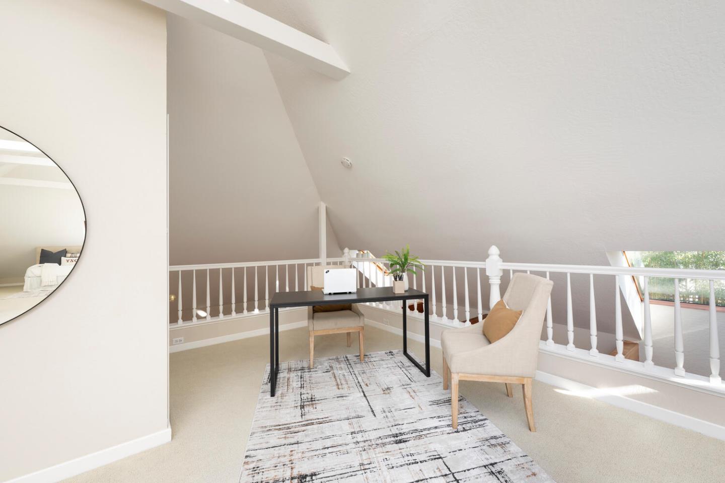 Detail Gallery Image 20 of 31 For 7 Montana Ln, Menlo Park,  CA 94025 - 3 Beds | 2/1 Baths