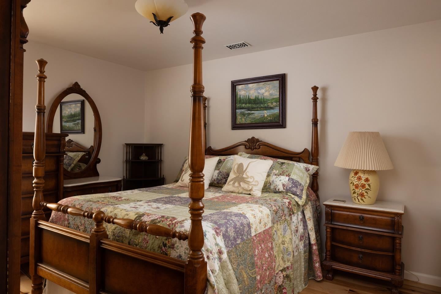 Detail Gallery Image 17 of 26 For 307 Bishop Ave, Pacific Grove,  CA 93950 - 3 Beds | 2 Baths