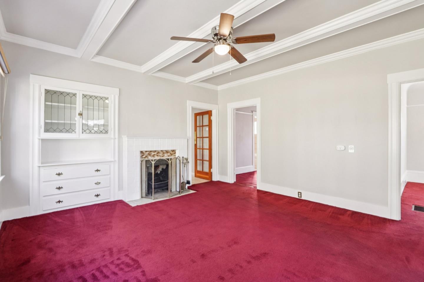 Detail Gallery Image 9 of 19 For 641 63rd St, Oakland,  CA 94609 - 2 Beds | 1 Baths