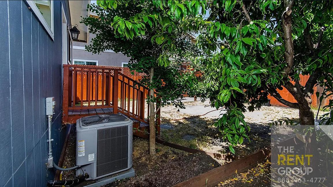 Detail Gallery Image 19 of 21 For 242 Jackson Ave, Redwood City,  CA 94061 - 2 Beds | 1 Baths