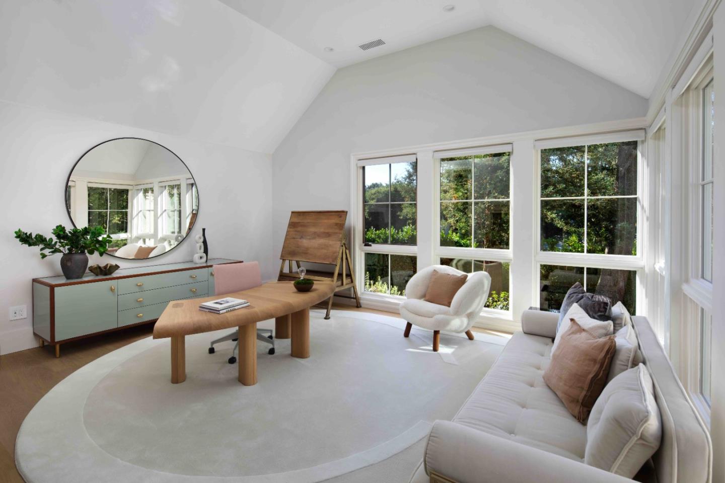 Detail Gallery Image 13 of 15 For 273 Austin Ave, Atherton,  CA 94027 - 5 Beds | 5/1 Baths