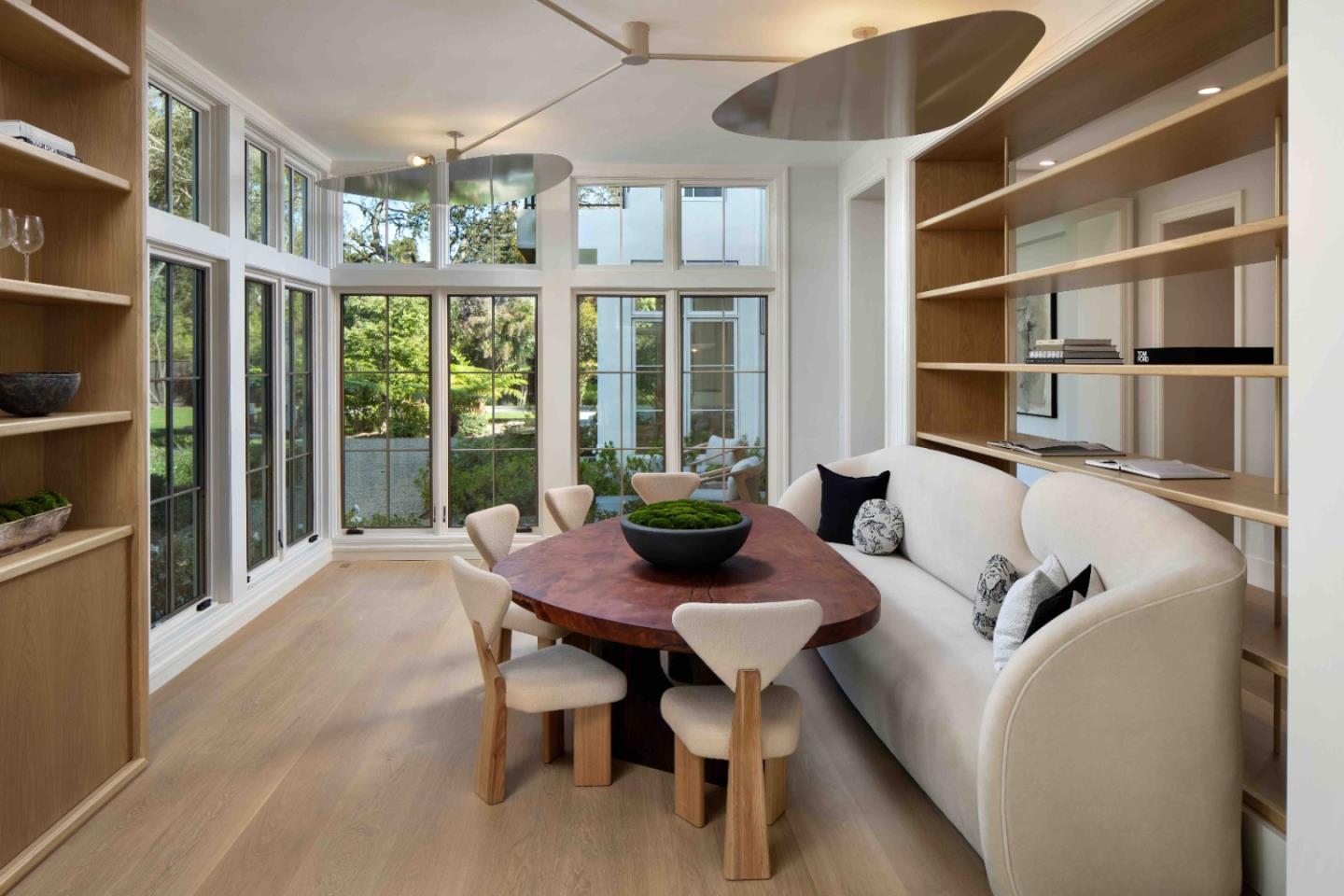 Detail Gallery Image 3 of 15 For 273 Austin Ave, Atherton,  CA 94027 - 5 Beds | 5/1 Baths