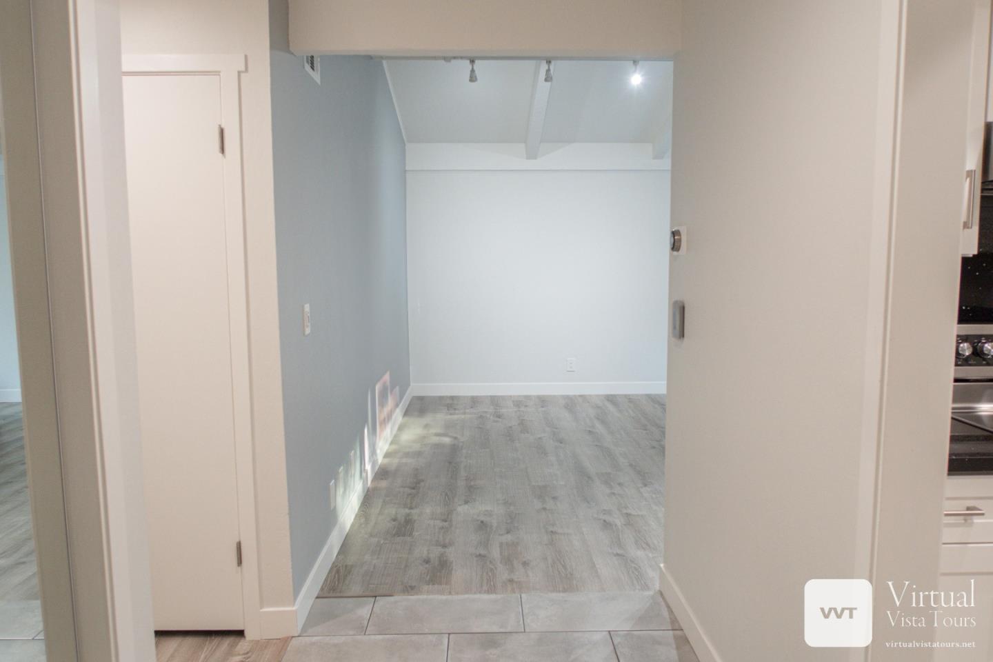 Detail Gallery Image 11 of 41 For 14333 Saratoga Ave #14,  Saratoga,  CA 95070 - 2 Beds | 2 Baths