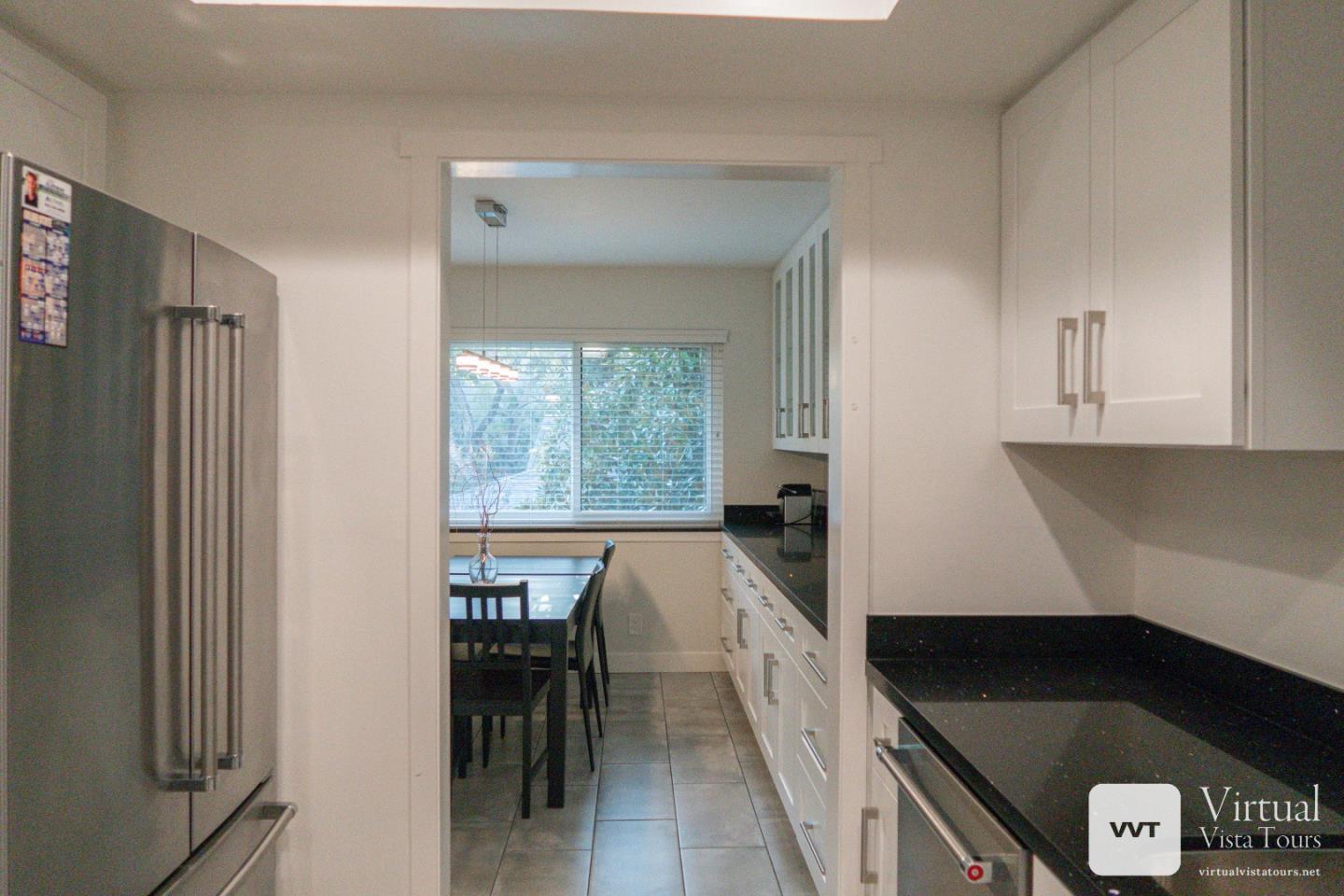 Detail Gallery Image 15 of 41 For 14333 Saratoga Ave #14,  Saratoga,  CA 95070 - 2 Beds | 2 Baths