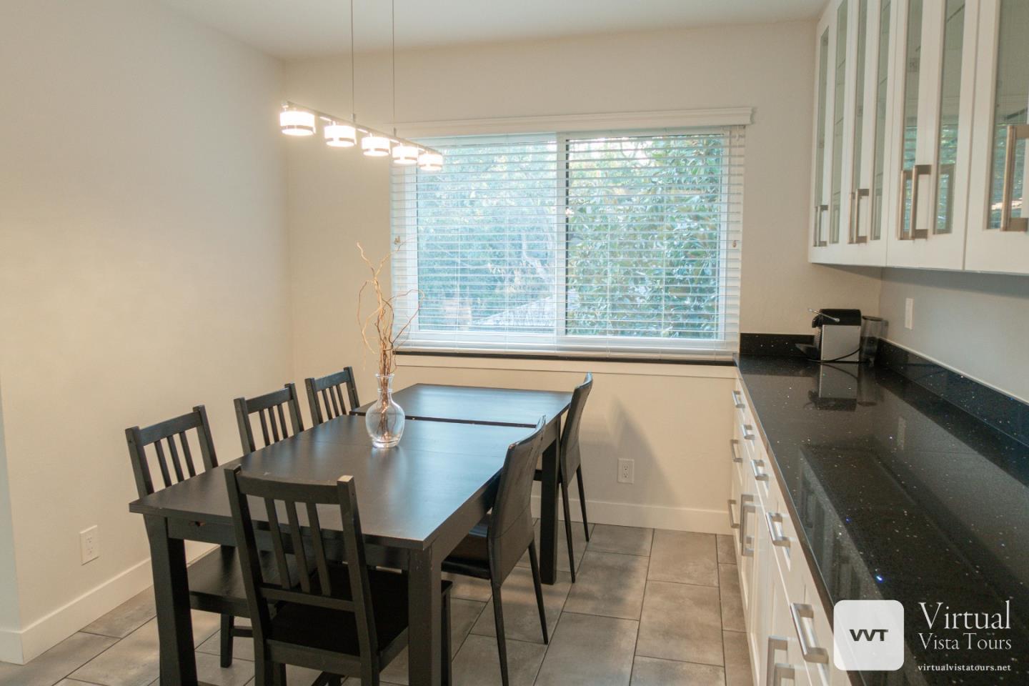 Detail Gallery Image 16 of 41 For 14333 Saratoga Ave #14,  Saratoga,  CA 95070 - 2 Beds | 2 Baths