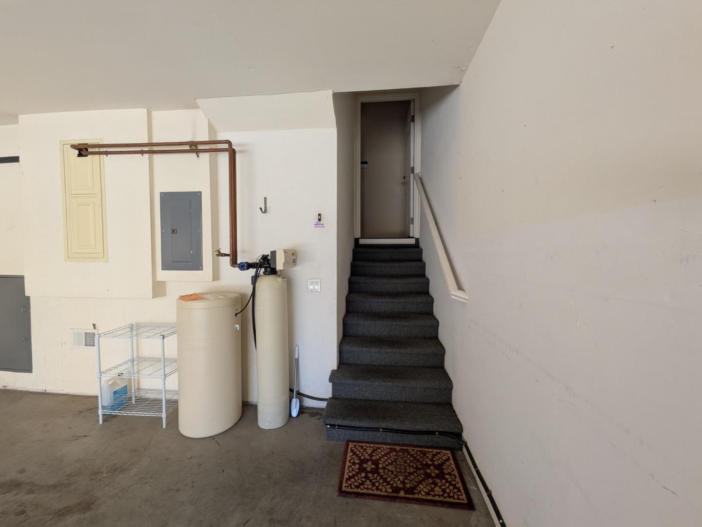 Detail Gallery Image 26 of 27 For 4086 Crandall Cir, Santa Clara,  CA 95054 - 2 Beds | 2/1 Baths