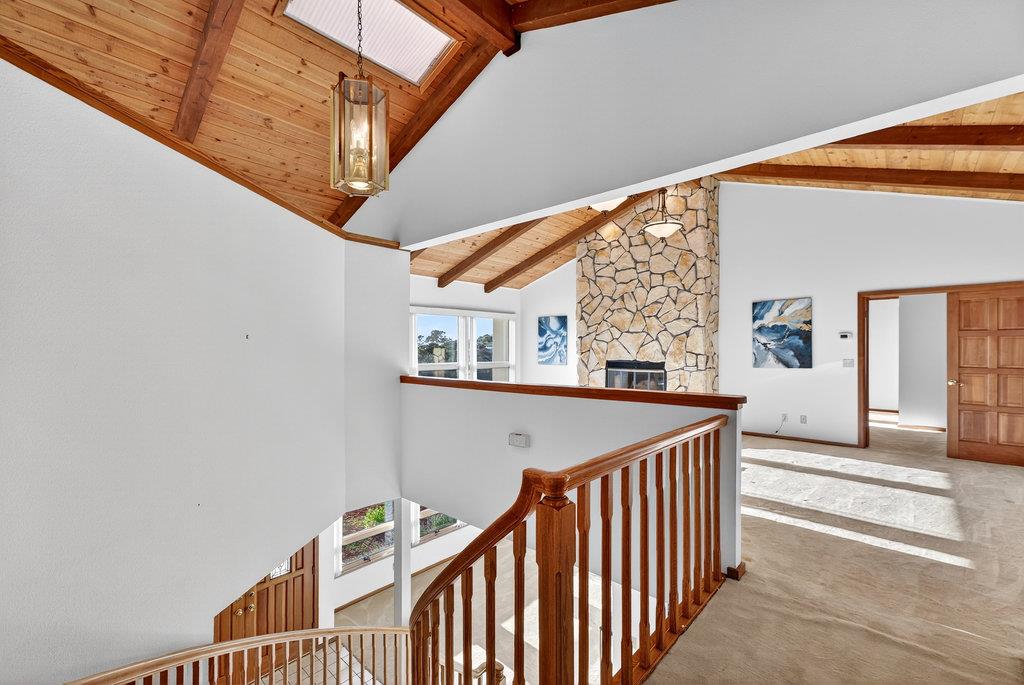 Detail Gallery Image 12 of 58 For 3475 Edgefield Pl, Carmel,  CA 93923 - 4 Beds | 2/1 Baths