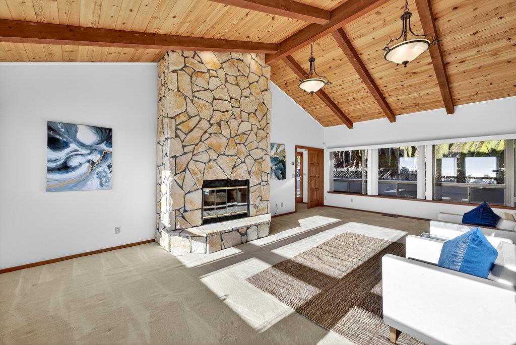 Detail Gallery Image 13 of 58 For 3475 Edgefield Pl, Carmel,  CA 93923 - 4 Beds | 2/1 Baths