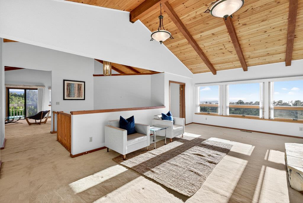 Detail Gallery Image 16 of 58 For 3475 Edgefield Pl, Carmel,  CA 93923 - 4 Beds | 2/1 Baths