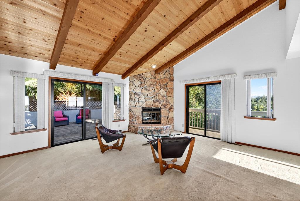Detail Gallery Image 17 of 58 For 3475 Edgefield Pl, Carmel,  CA 93923 - 4 Beds | 2/1 Baths