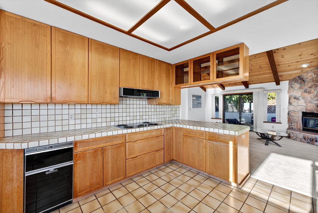 Detail Gallery Image 22 of 58 For 3475 Edgefield Pl, Carmel,  CA 93923 - 4 Beds | 2/1 Baths