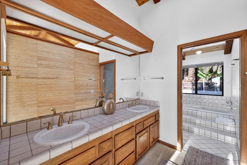 Detail Gallery Image 32 of 58 For 3475 Edgefield Pl, Carmel,  CA 93923 - 4 Beds | 2/1 Baths