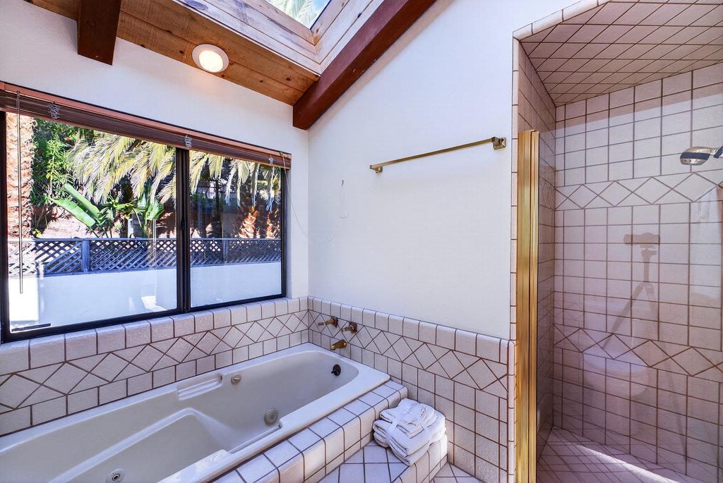 Detail Gallery Image 33 of 58 For 3475 Edgefield Pl, Carmel,  CA 93923 - 4 Beds | 2/1 Baths