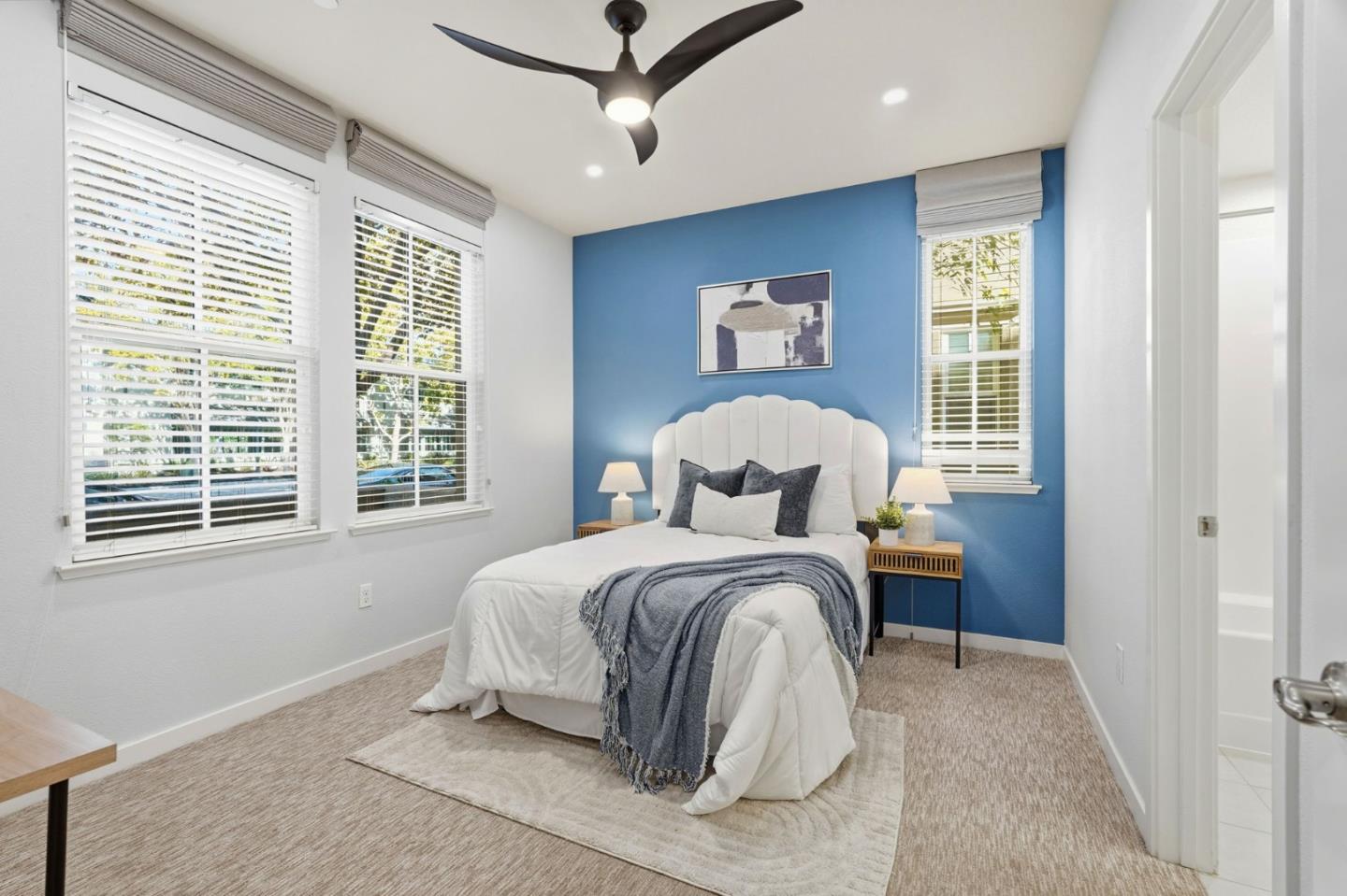 Detail Gallery Image 8 of 20 For 361 W Evelyn Ave, Mountain View,  CA 94041 - 3 Beds | 3/1 Baths