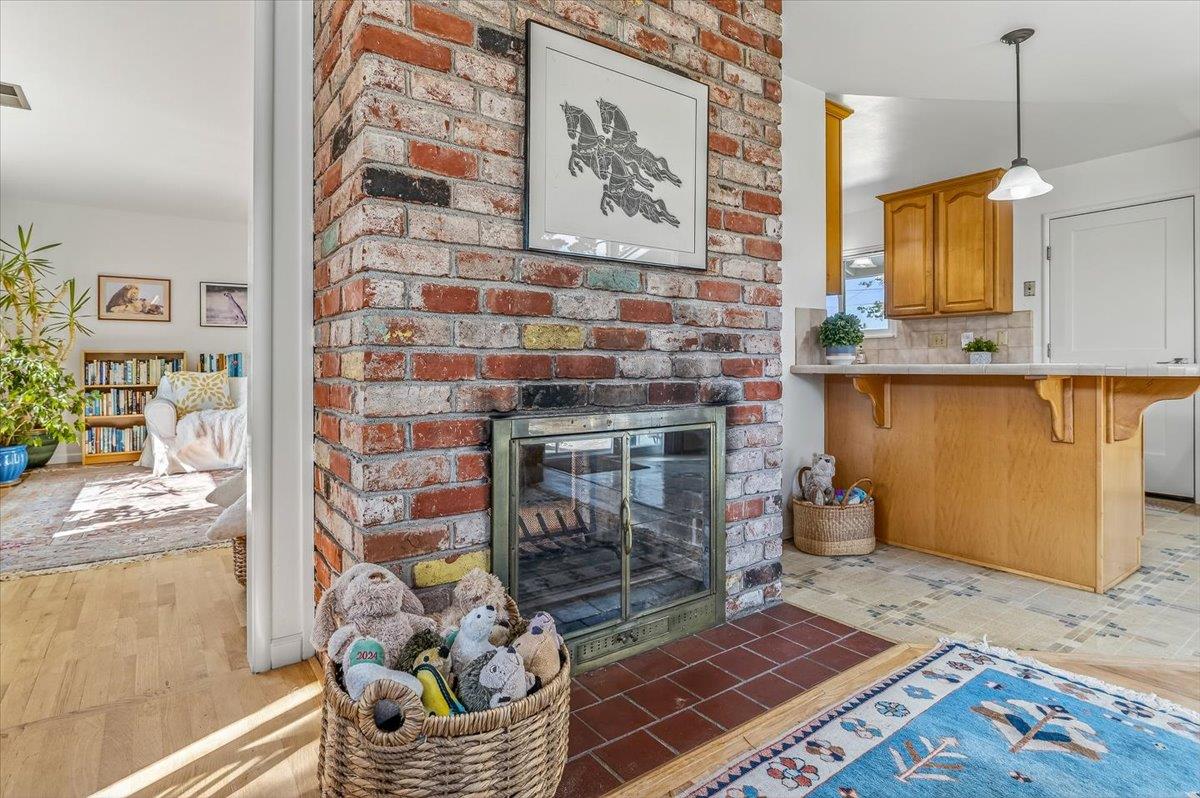 Detail Gallery Image 23 of 70 For 2120 Messina Pl, Monterey,  CA 93940 - 3 Beds | 2 Baths